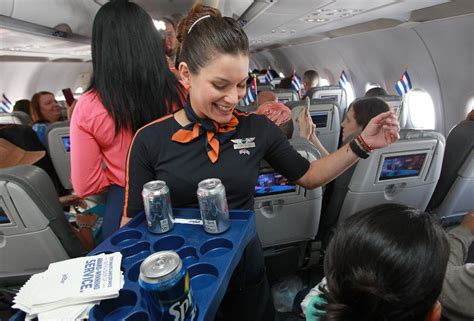 10 Airlines With The Highest Paid Flight Attendants In The United States