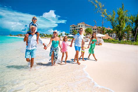 10 Amazing Cheap Family Vacation Spots