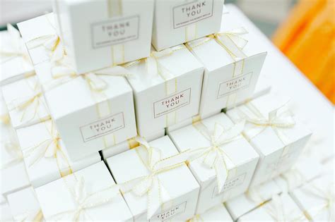 10 Best Destination Wedding Favors Your Guests Will Appreciate