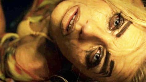 10 More Devastating Horror Movie Deaths You Couldn Amp 39 T Look Away From Page 5