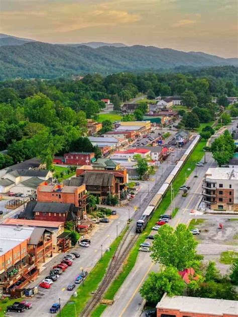 10 Most Beautiful Small Towns In Georgia You Must Visit Attractions Of America