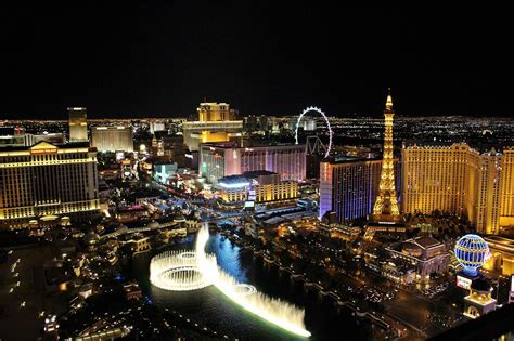 10 Must See Las Vegas Tourist Attractions Area15