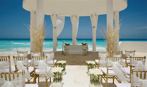 10 Perfect Destination Wedding Locations Holidappy