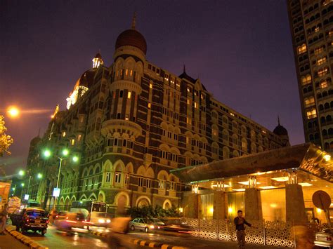 11 Top Tourist Places In Mumbai Must See Destinations Bms Bachelor