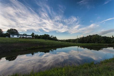 11 Unique Getaways In Illinois That Are Picture Perfect For Winter