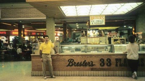 12 Mall Food Court Restaurants That Disappeared