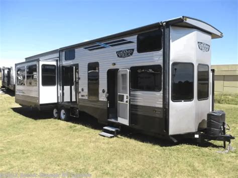 12 Must See 3 Bedroom Rvs With Videos And Pricing Rv Owner Hq