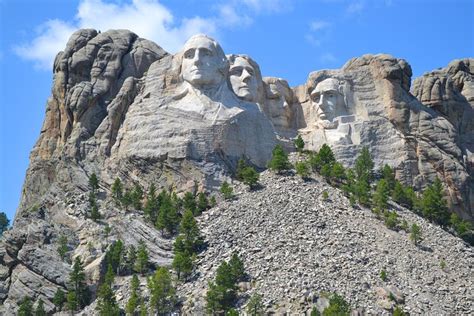 14 Top Tourist Attractions In South Dakota Planetware