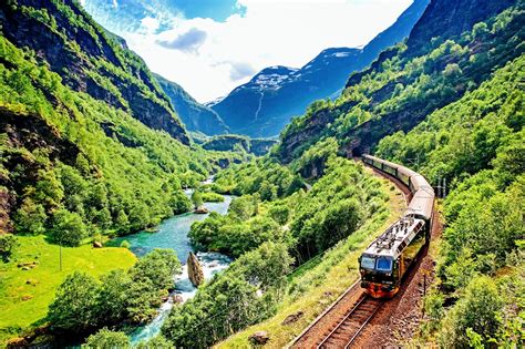 15 Beautiful Train Journeys Across The World You Have To Travel On