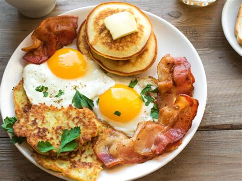 15 Best Places To Eat Breakfast In Destin Florida Florida Travel Inspiration