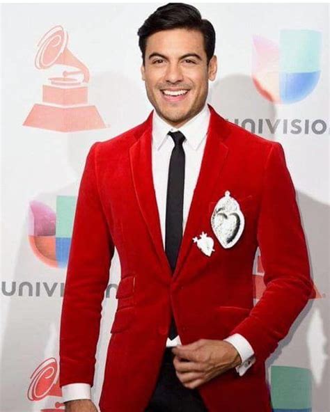 15 Inevitables Razones Para Siempre Amar A Carlos Rivera El Cantante Mexicano De Recu Rdame