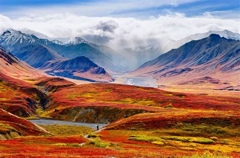 15 Of The Most Beautiful Places In Alaska With Mountains To Climb