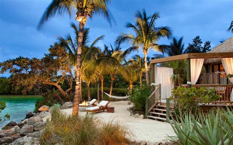 16 Best Romantic Getaways In Florida For Couples