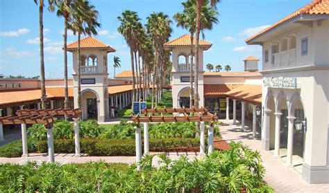 16 Of The Best Outlet Malls In Florida The Family Vacation Guide