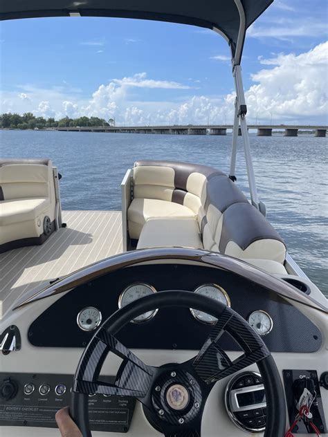 2022 Lexington Pontoon Boat Rental In Fort Walton Beach Destin Fl