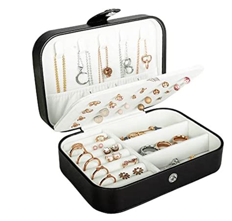 21 Best Travel Jewelry Case Organizers For Light Packers