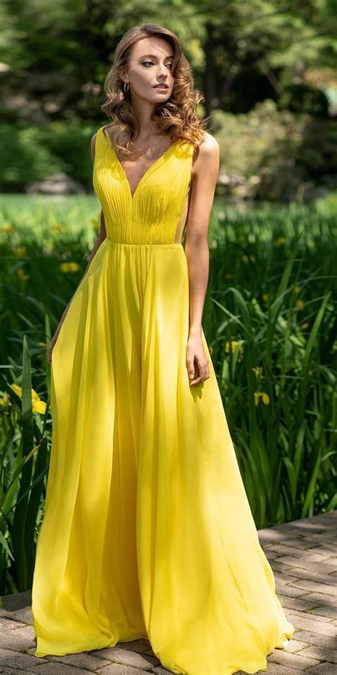 21 The Most Stylish Wedding Guest Dresses For Spring Wedding Dresses Guide