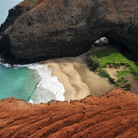 22 Must See Attractions In Hawaii