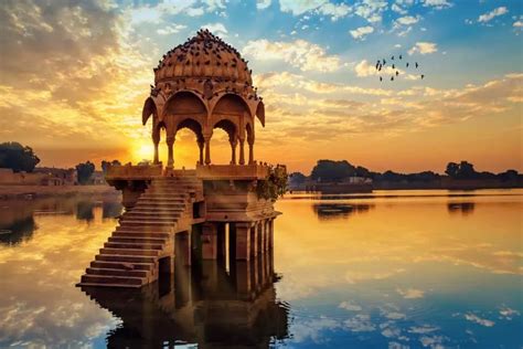 22 Spellbinding Places To Explore In India Jaisalmer Beautiful Places To Visit Most