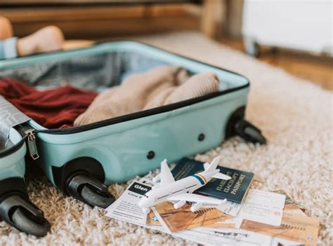 30 Travel Packing Tips From Your Fellow Travellers