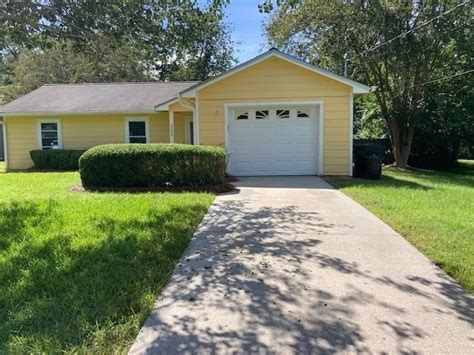 3232 Riddle Drive Tallahassee Fl 32309 Mls 350618 Listing Information Coldwell Banker