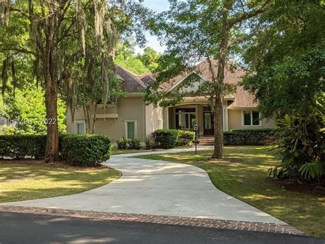 49 Queens Way Hilton Head Island Sc 29928 Realtor Com