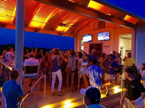 5 Awesome Beach Bars To Visit On Florida S Gulf Coast