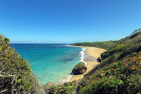 5 Best Beaches In Puerto Rico To Visit On Your Trip Touristsecrets