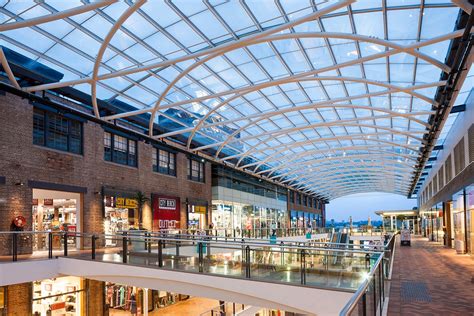 5 Best Factory Outlet Shopping Malls In Sydney Man Of Many