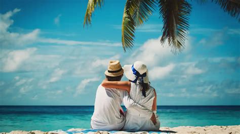 5 Best Honeymoon Destinations For Unforgettable Romance