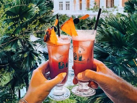 5 Best Hotels To Get A Traditional Singapore Sling Far Wide