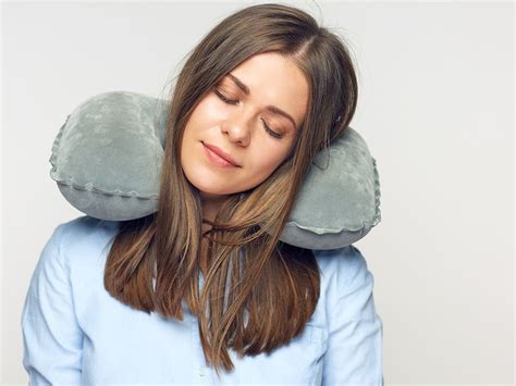 5 Best Travel Pillows That Are Actually Comfortable In Uae For 2023 Bestbuys Lifestyle