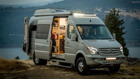 5 Best Vans Travel Guides Tips