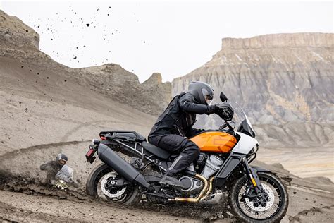 5 Big Things About Harley Davidson S New Pan America 1250 Adventure Bike