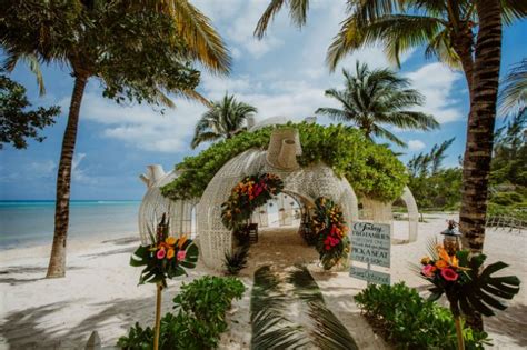 5 Destination Wedding Trends For 2024 Destination Weddings Blog