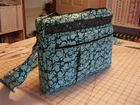 5 Diy Quilted Laptop Bag Free Sewing Patterns Fabric Art Diy Diy