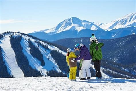 5 Family Friendly Winter Escapes In The Pacific Northwest