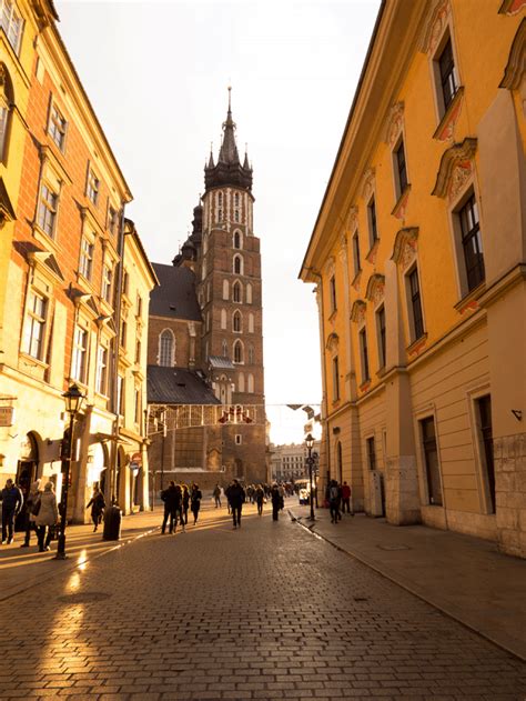 5 Life Lessons Learned From Krakow Travelling Dany