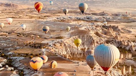 5 Mesmerising Destinations For Hot Air Balloon Ride