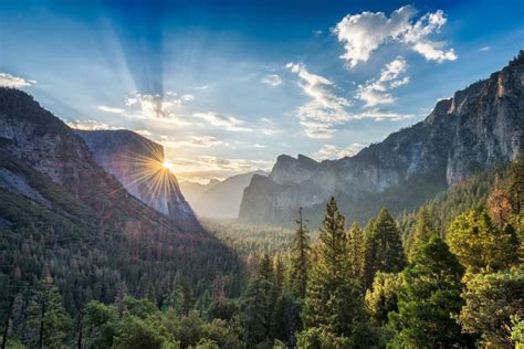 5 Of The Best Day Hikes In Yosemite National Park