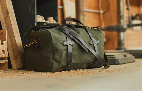 5 Of The Best Filson Duffle Bags The Coolector