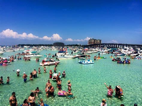 5 Things Every Visitor Should Know About Crab Island In Destin Florida Destin Vacation Boat