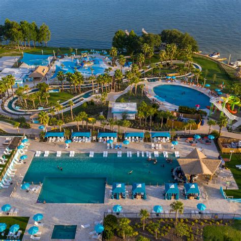 5 Top Texas Resorts With Wild Waterparks For A Fun Family Getaway