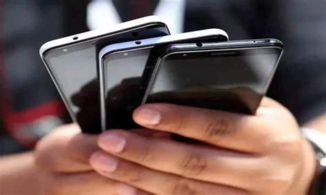 5 Ways Mobile Phones Have Impacted The Society