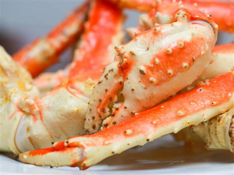 5 Ways To Cook King Crab Legs Wikihow