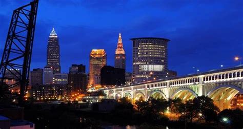 5 Ways You Know You Re A Clevelander At Ohio State Cleveland Skyline