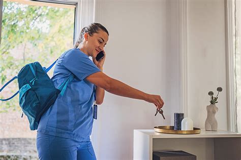 6 Best Websites For Travel Nurse Housing