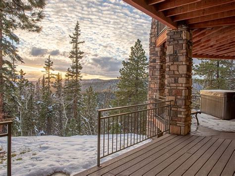 6 Dreamy Vacation Rentals For A Winter Getaway At Home In Love