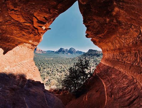 7 Easy Hikes In Arizona That Will Still Give You The Most Stunning