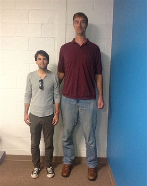 7 Foot Tall Guys Tall People Big People